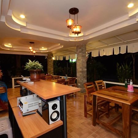 Baansuan Leela Hotel Nai Yang Ngoại thất bức ảnh